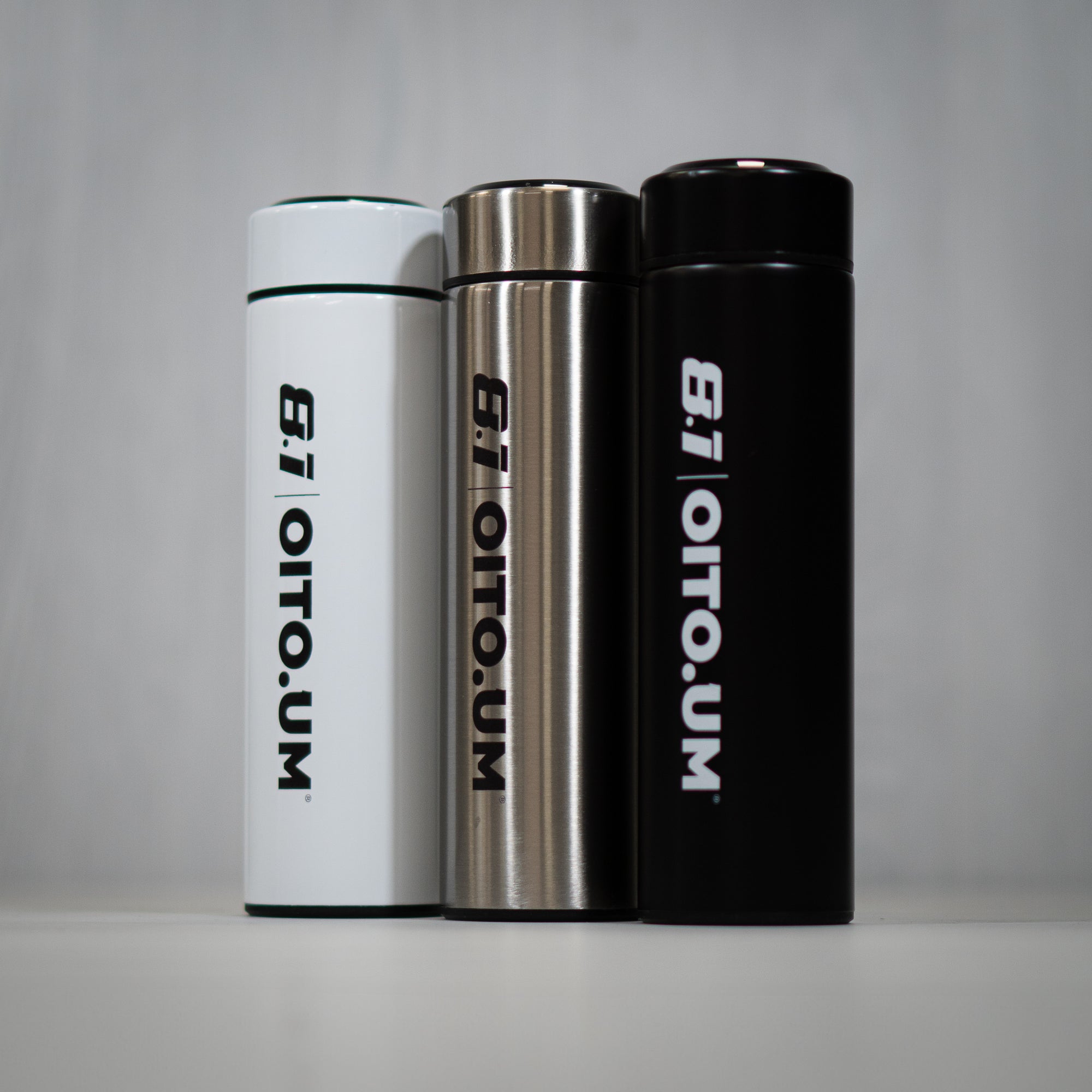 Garrafa Térmica de Alumínio 500ml Oito.Um