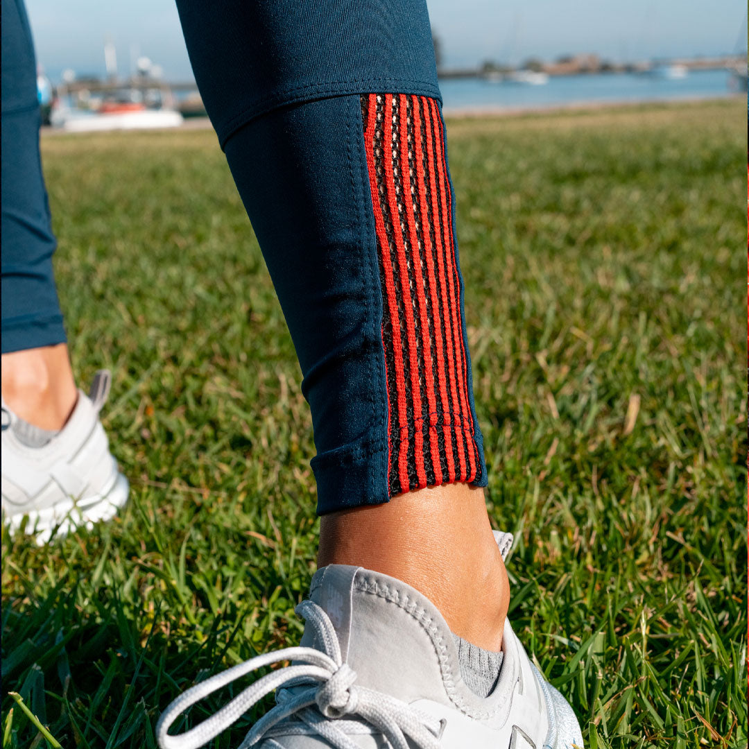blue detail leggings