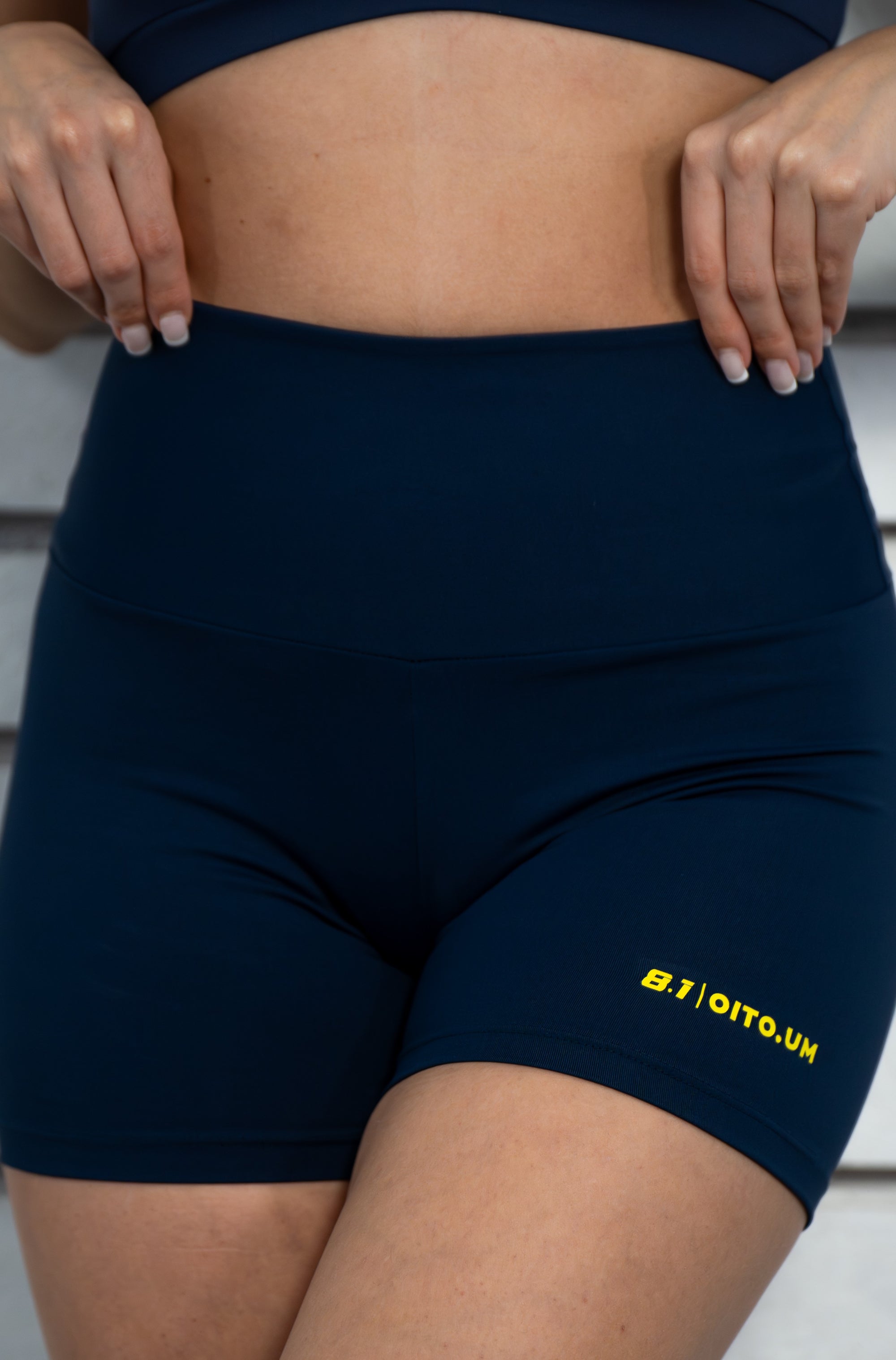 Pantalones cortos latinos azul oscuro