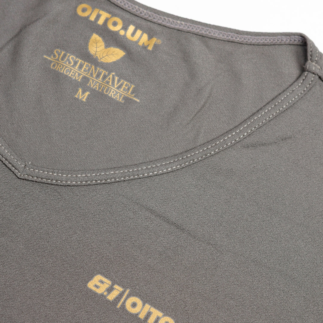 Perfect Line V-shirt