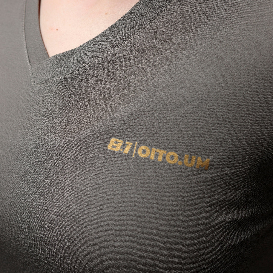 Perfect Line V-shirt