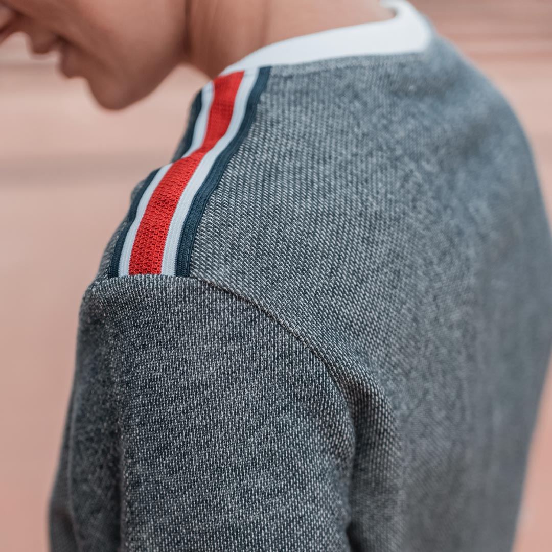 Crop Spring Blue