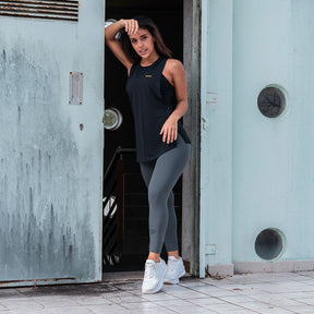 black gym tank top